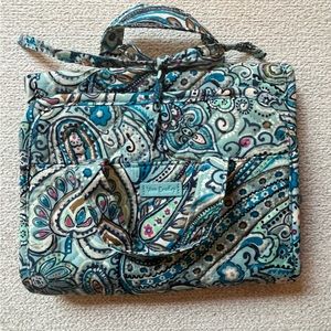 Vera Bradley travel cosmetics hanging toiletry case